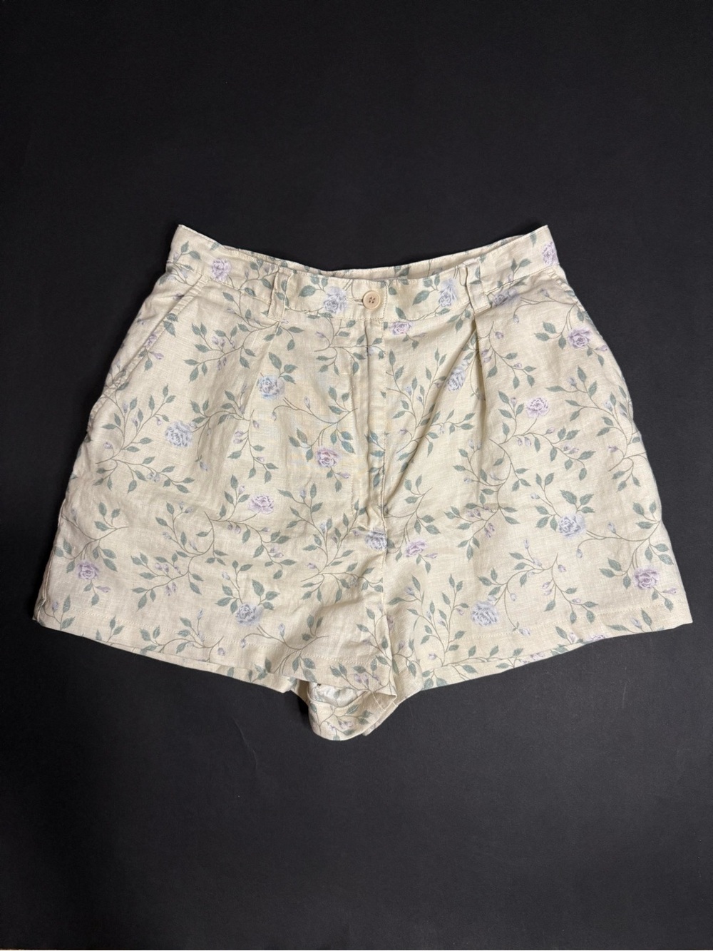 Jones New York Cream Floral High-Waist Shorts with Lavender Accents